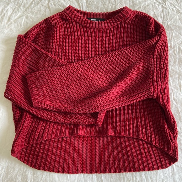 Cherry Red Dr. Denim knit sweater - Picture 2 of 2